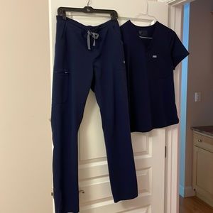 FIGS SCRUBS SET:  Navy one pocket top, medium, and Navy Yola  pants Medium Tall